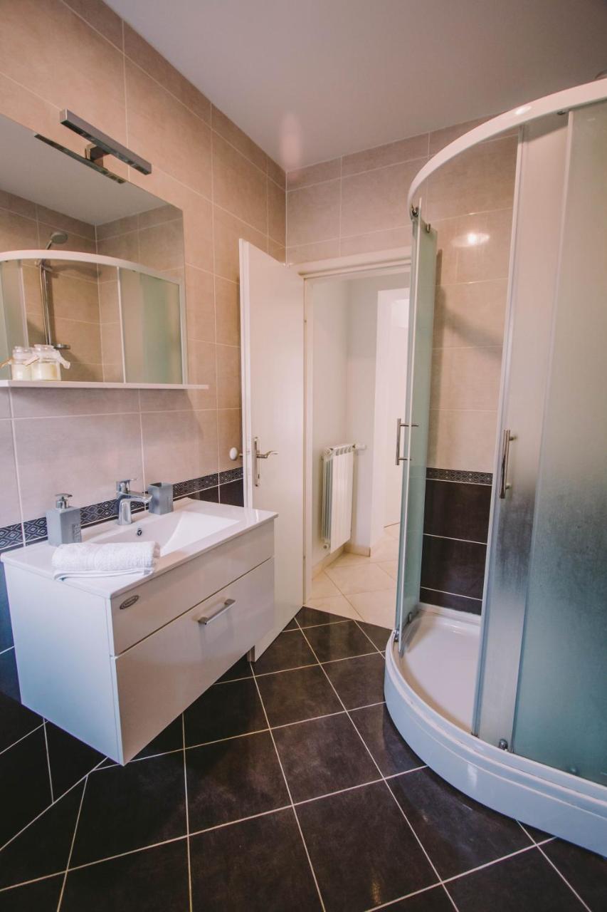 Apartments Jasna Подстрана Екстериор снимка